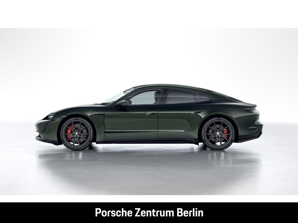 Porsche Taycan GTS