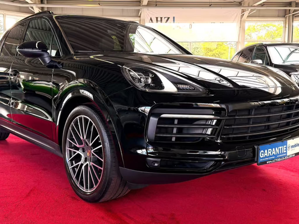 Porsche Cayenne Platinum Edition