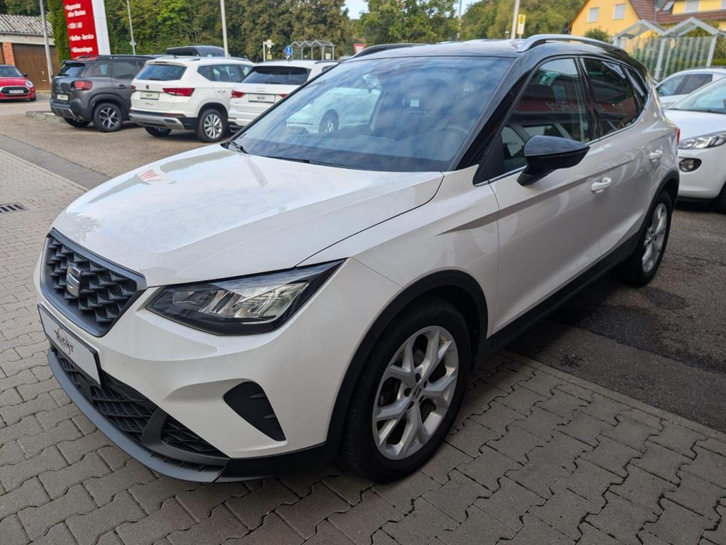 Seat Arona