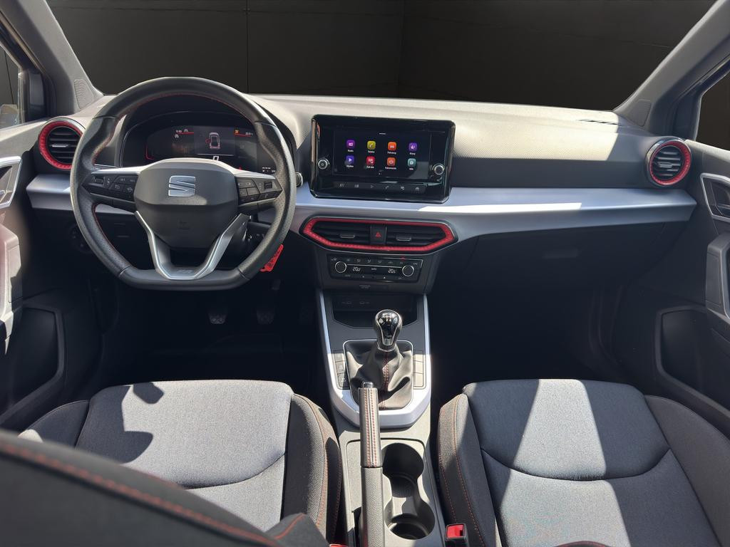Seat Arona