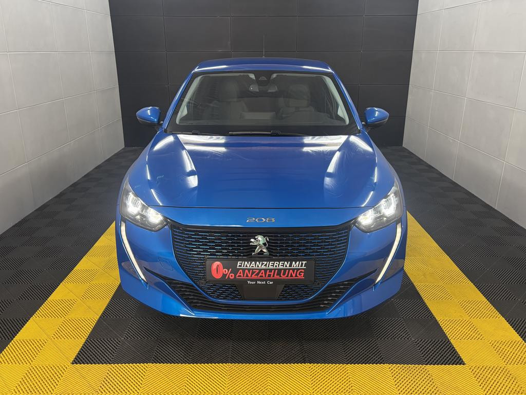 Peugeot e-208