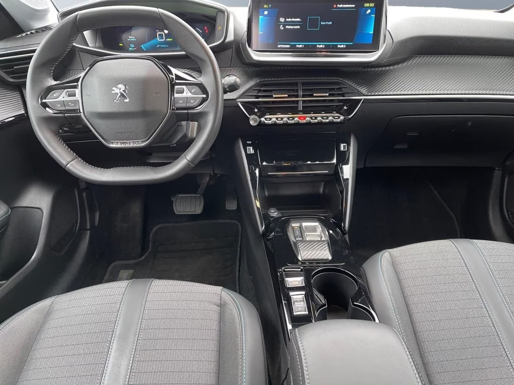 Peugeot e-208