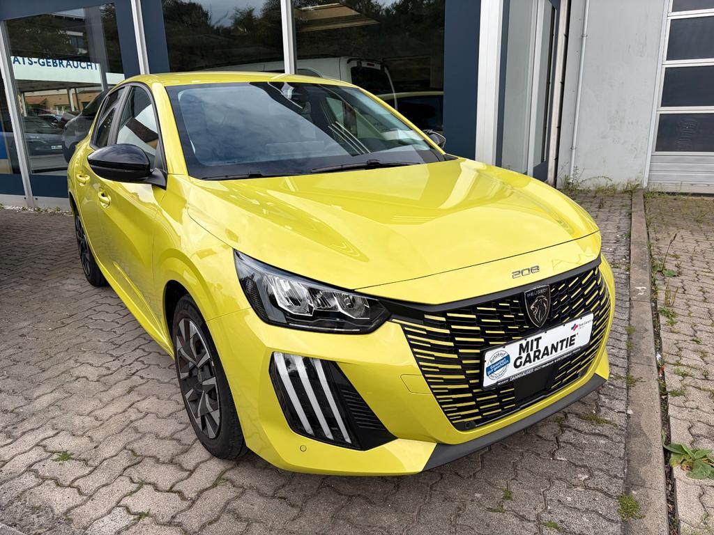 Peugeot e-208
