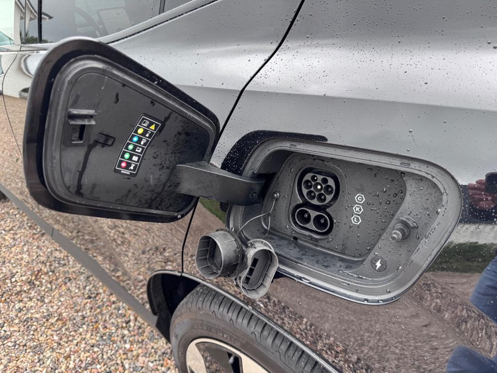 Volvo EX30