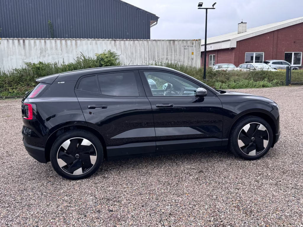 Volvo EX30