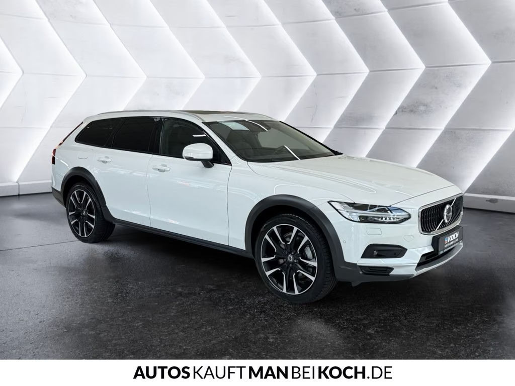 Volvo V90 Cross Country