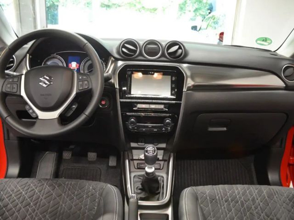 Suzuki Vitara Boosterjet Comfort AllGrip Hybrid