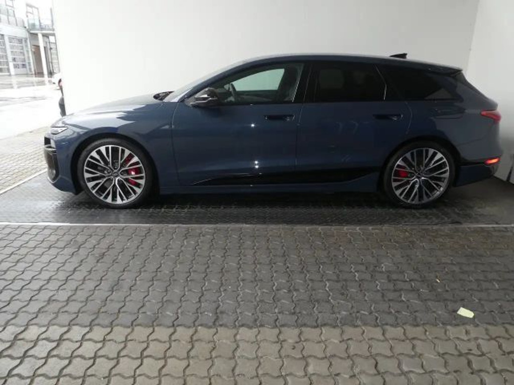 Audi S6 e-tron