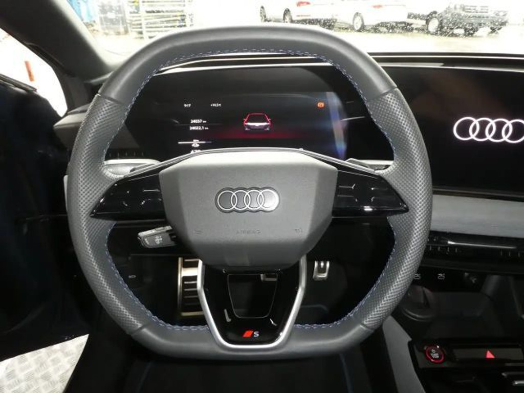 Audi S6 e-tron