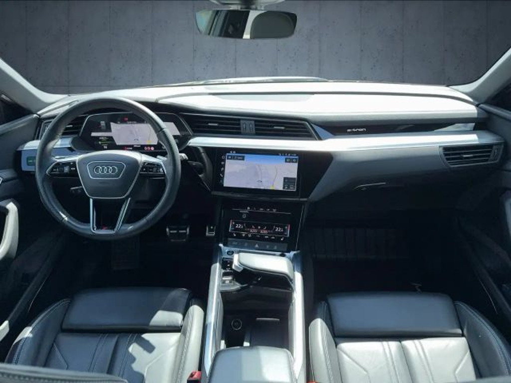Audi Q8 e-tron