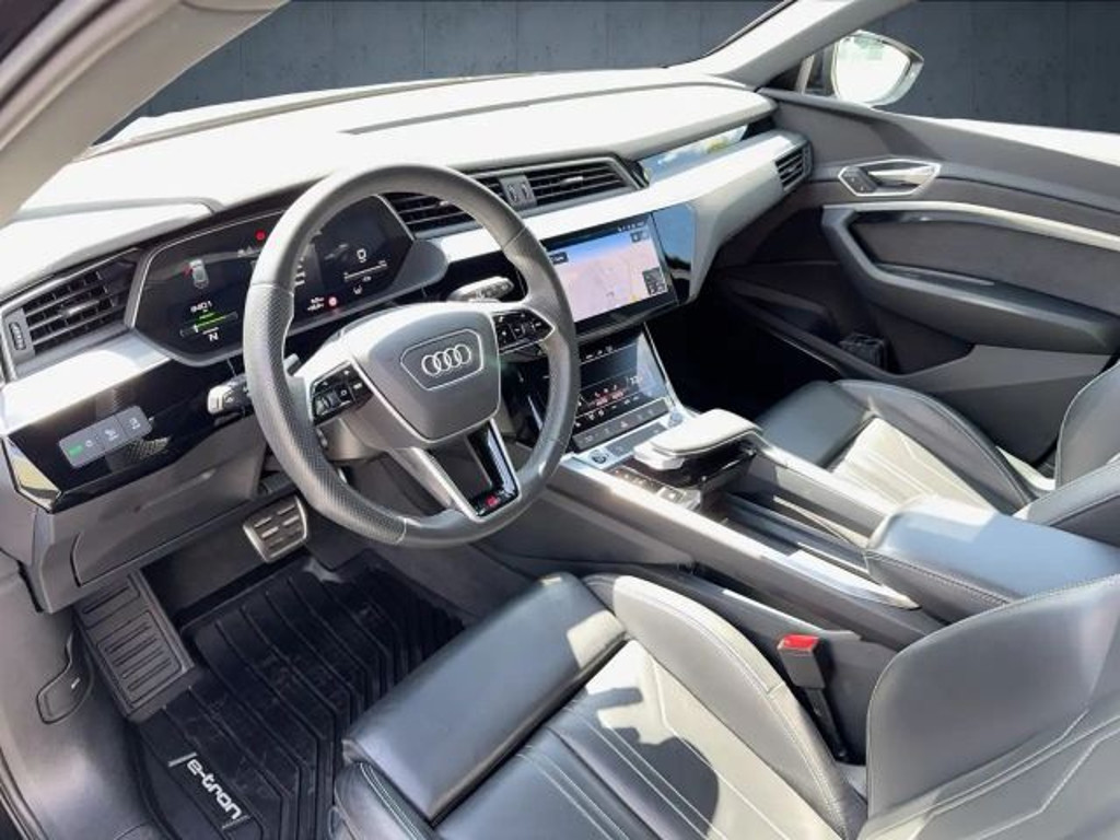 Audi Q8 e-tron
