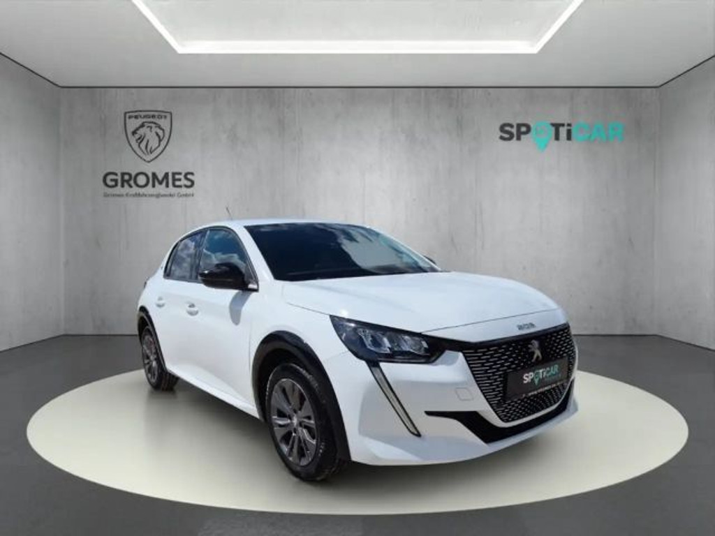 Peugeot e-208 Allure Pack