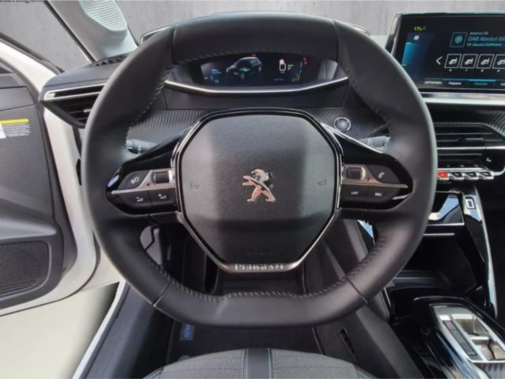 Peugeot e-208