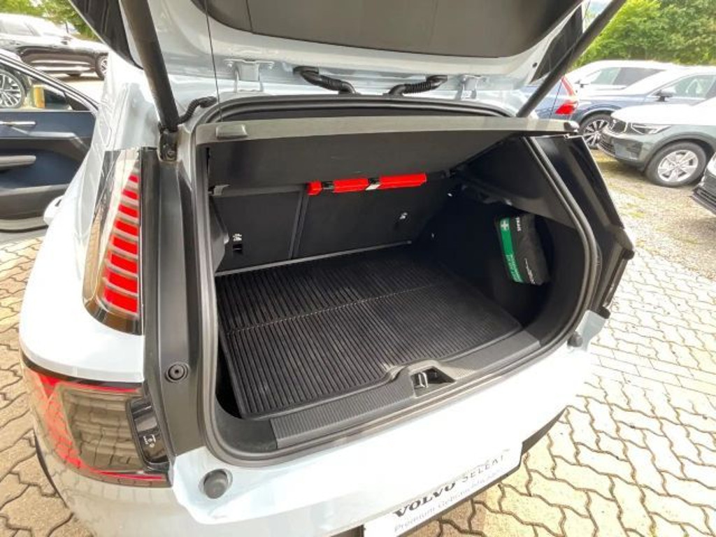 Volvo EX30