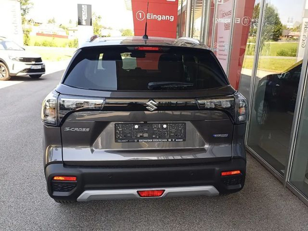 Suzuki S-Cross