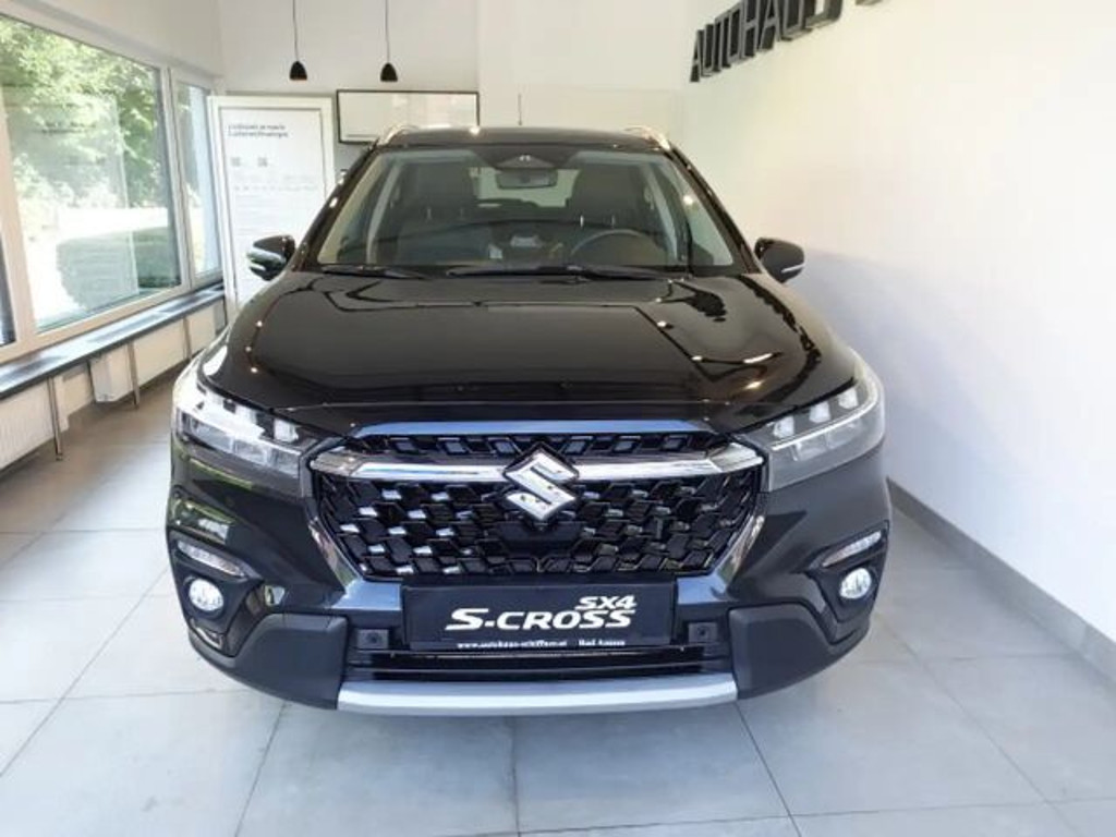 Suzuki S-Cross