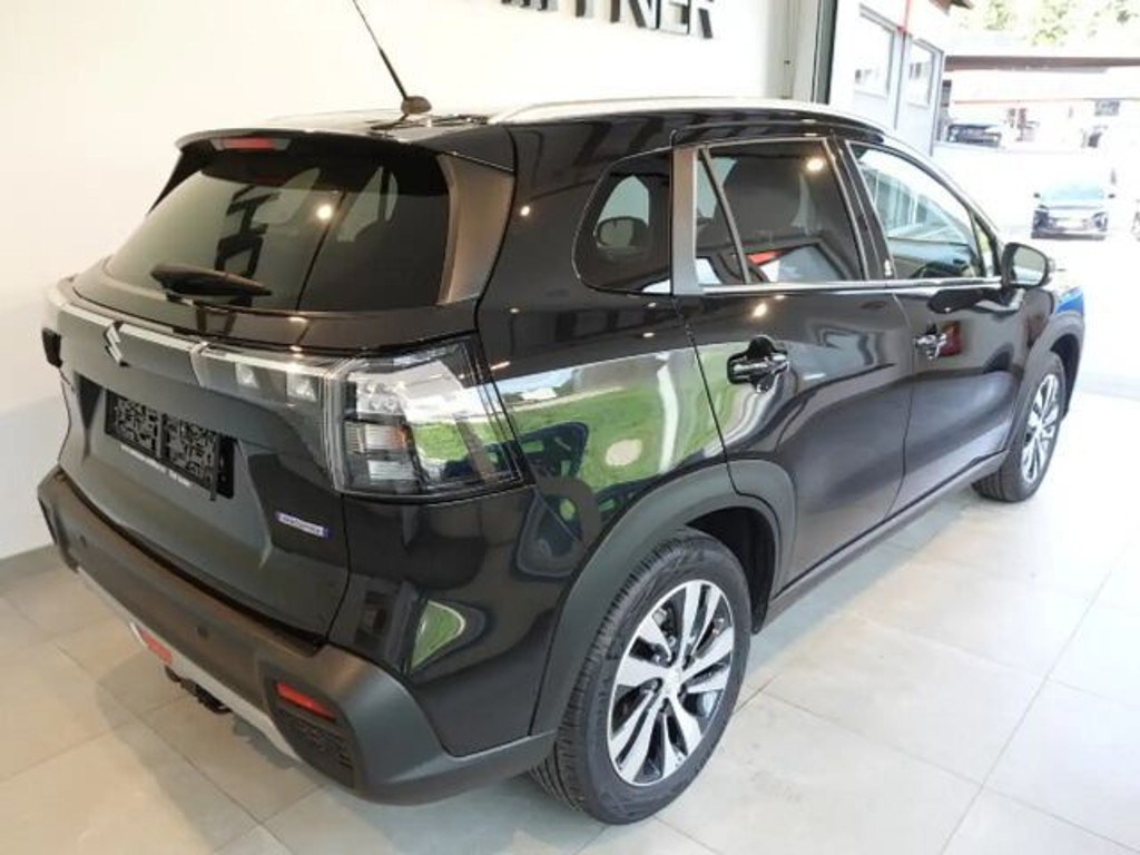Suzuki S-Cross