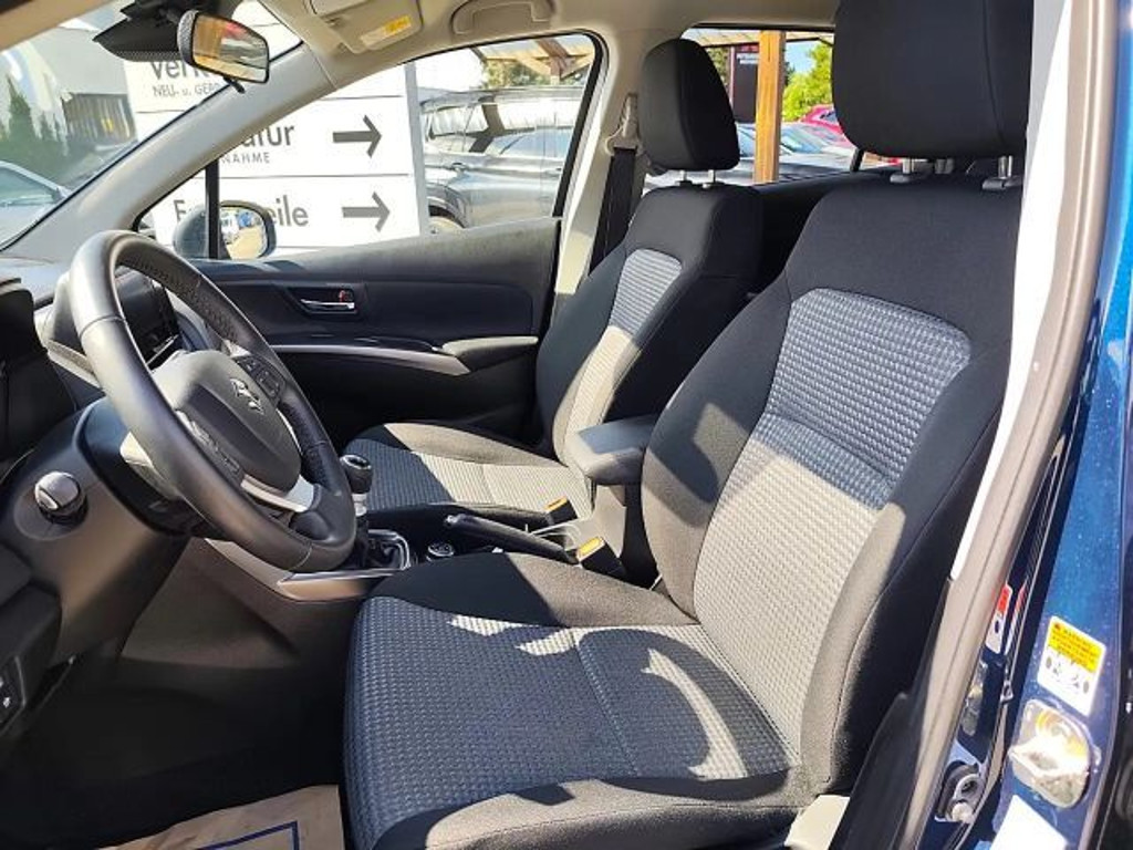 Suzuki S-Cross