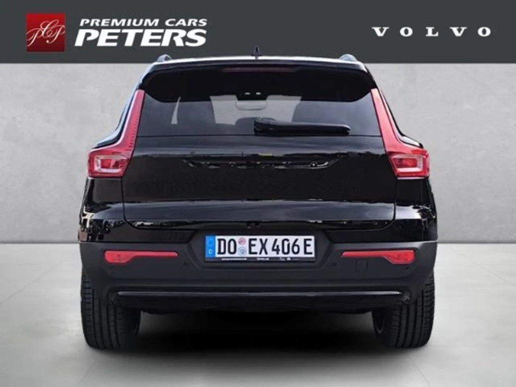 Volvo EX40