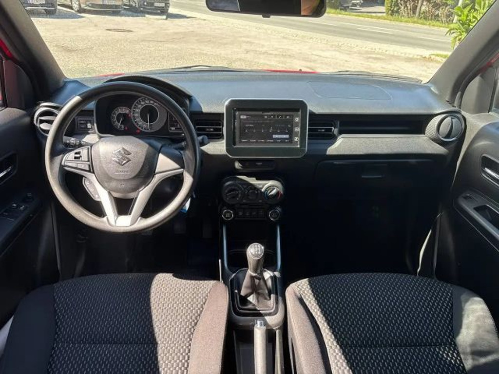 Suzuki Ignis