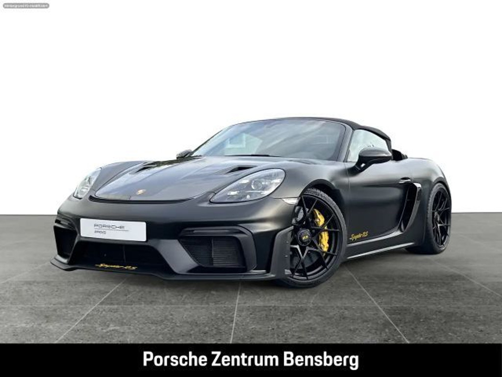 Porsche Cayman RS 718