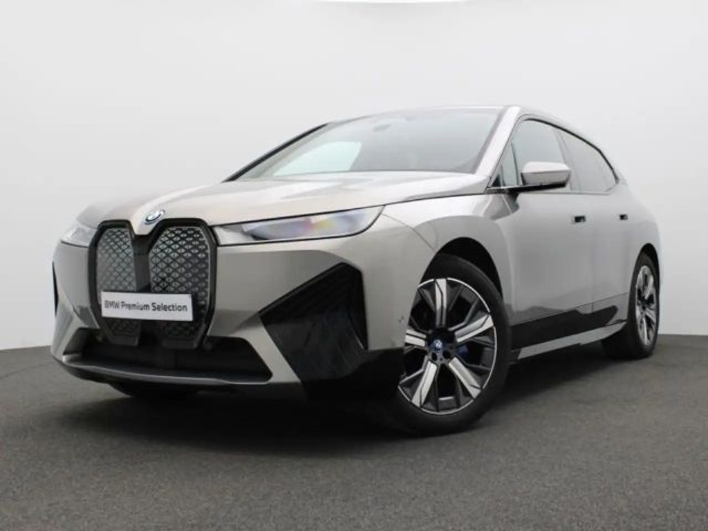BMW iX SPORTPACK - ACC - HARMAN-KARDON
