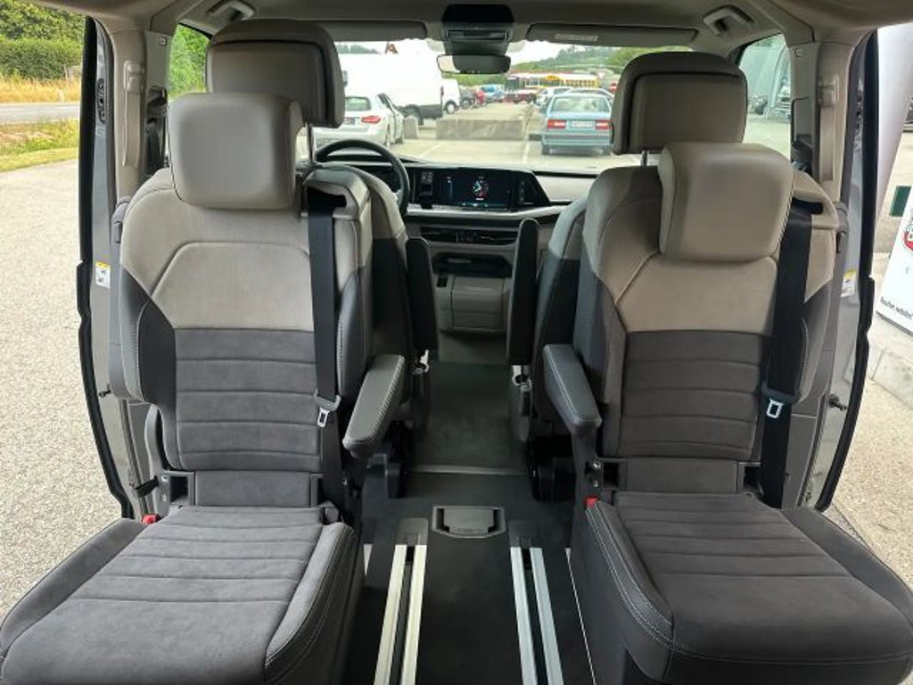 Volkswagen Multivan