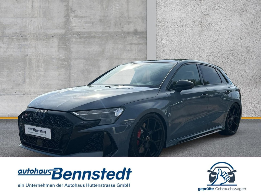 Audi RS3 Sportback Quattro S-Tronic