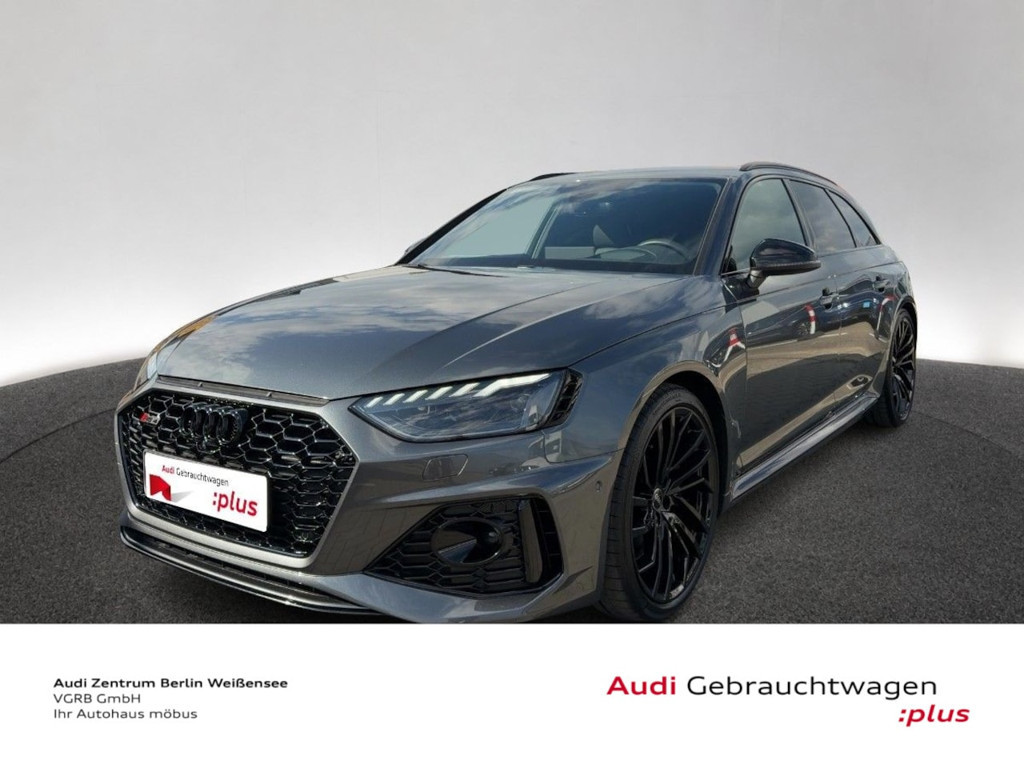 Audi RS4 Avant Quattro