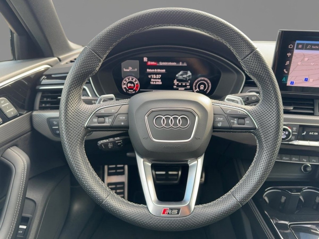 Audi RS4