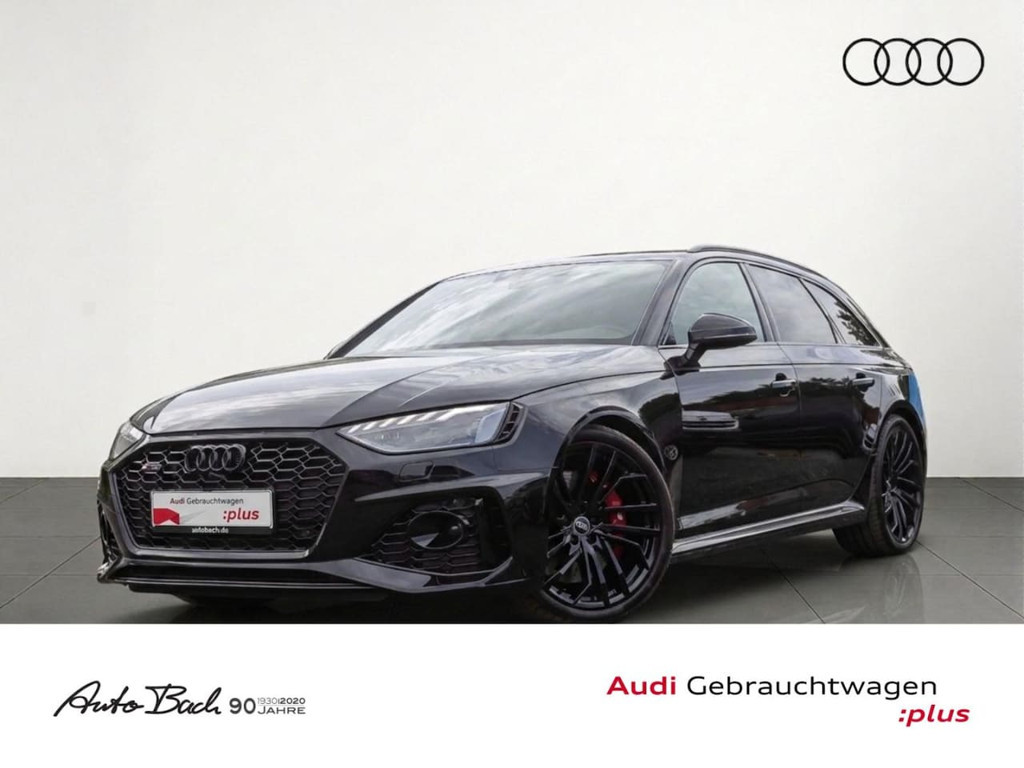 Audi RS4 Avant Quattro