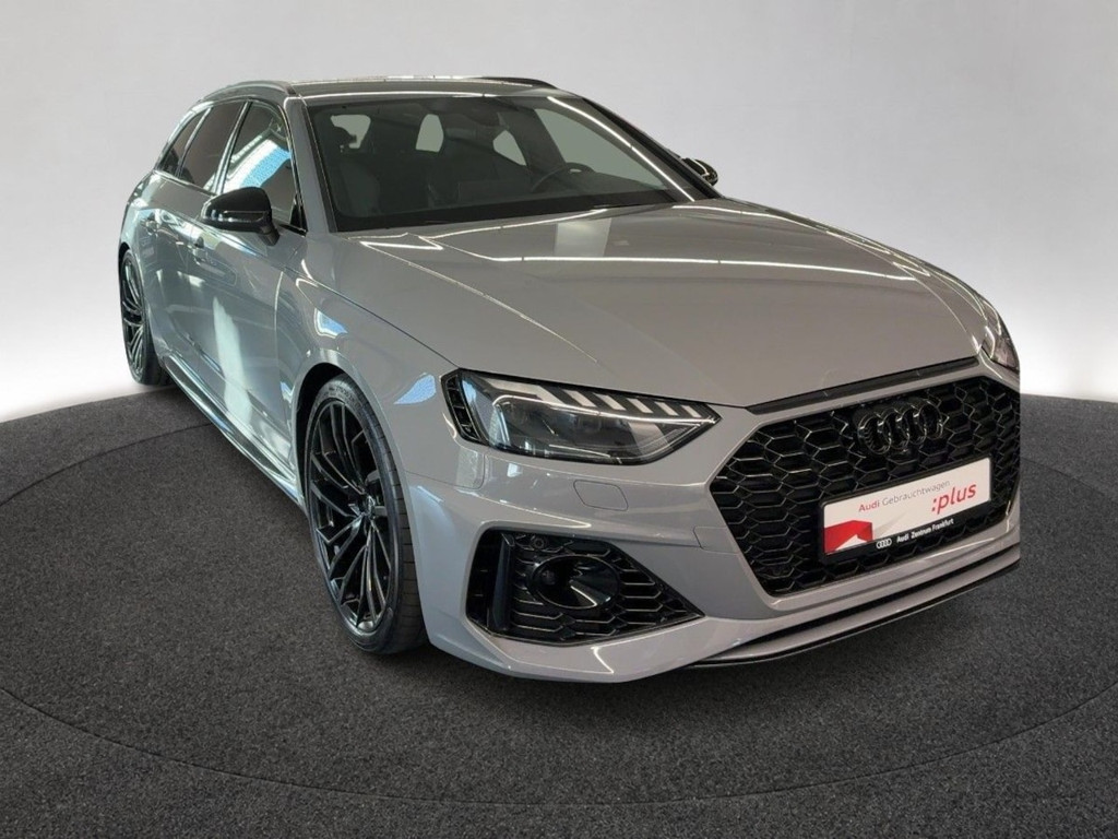 Audi RS4