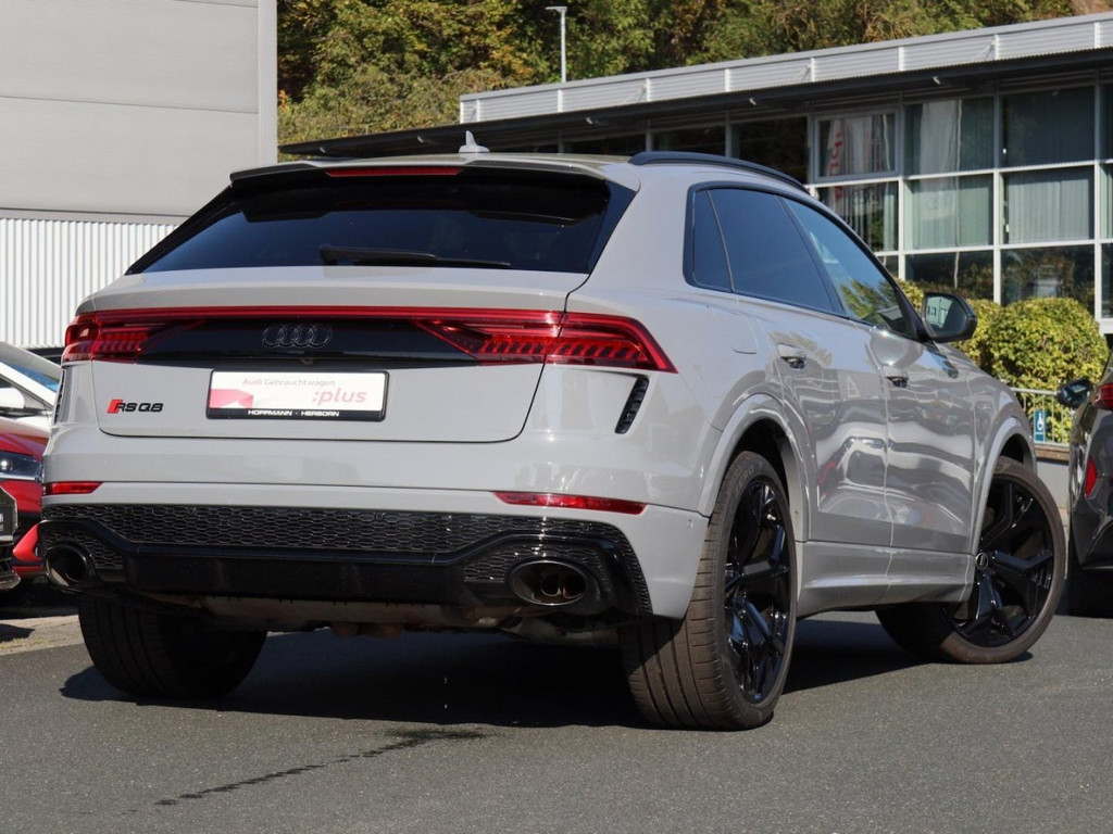 Audi RS Q8