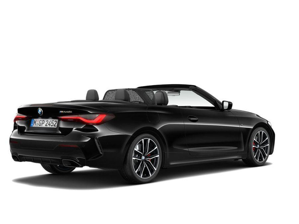 BMW M440