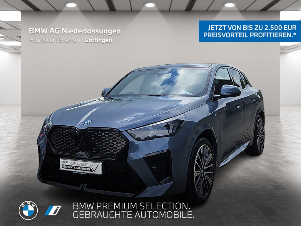 BMW iX2 xDrive30