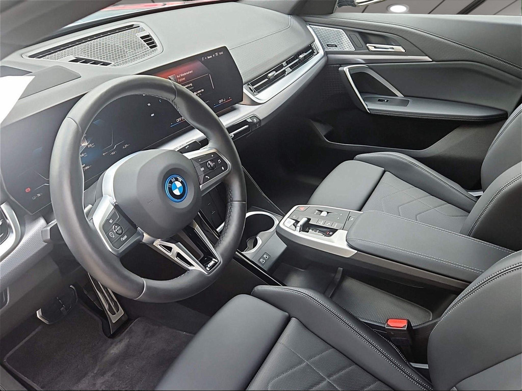 BMW iX2
