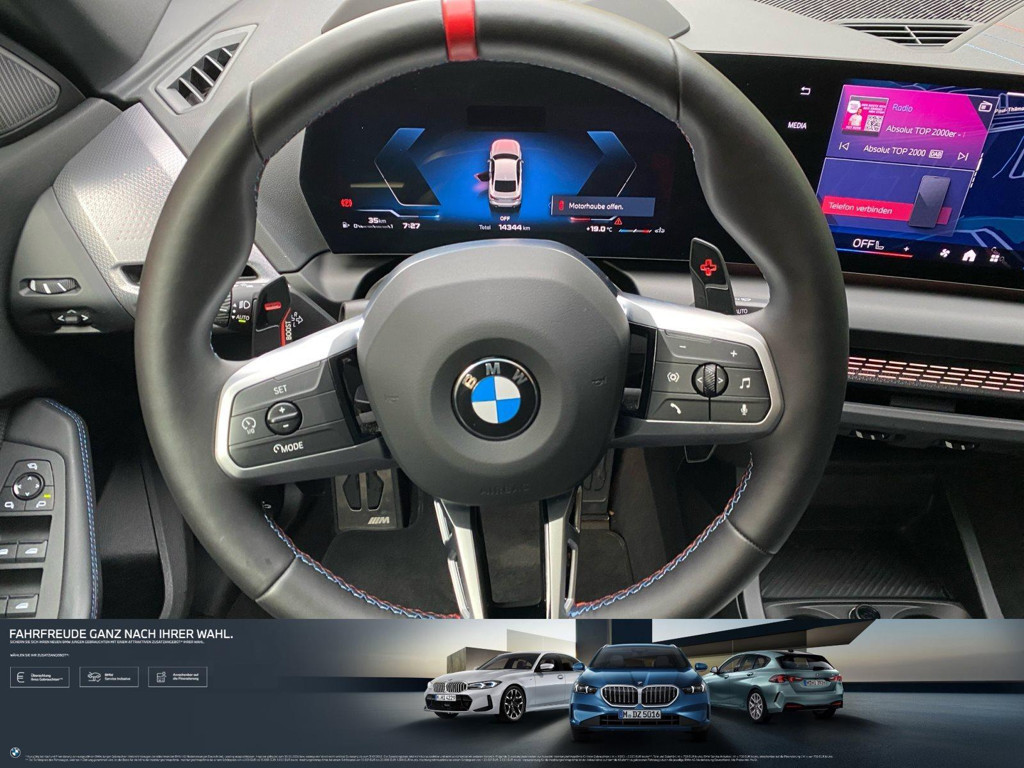 BMW M235