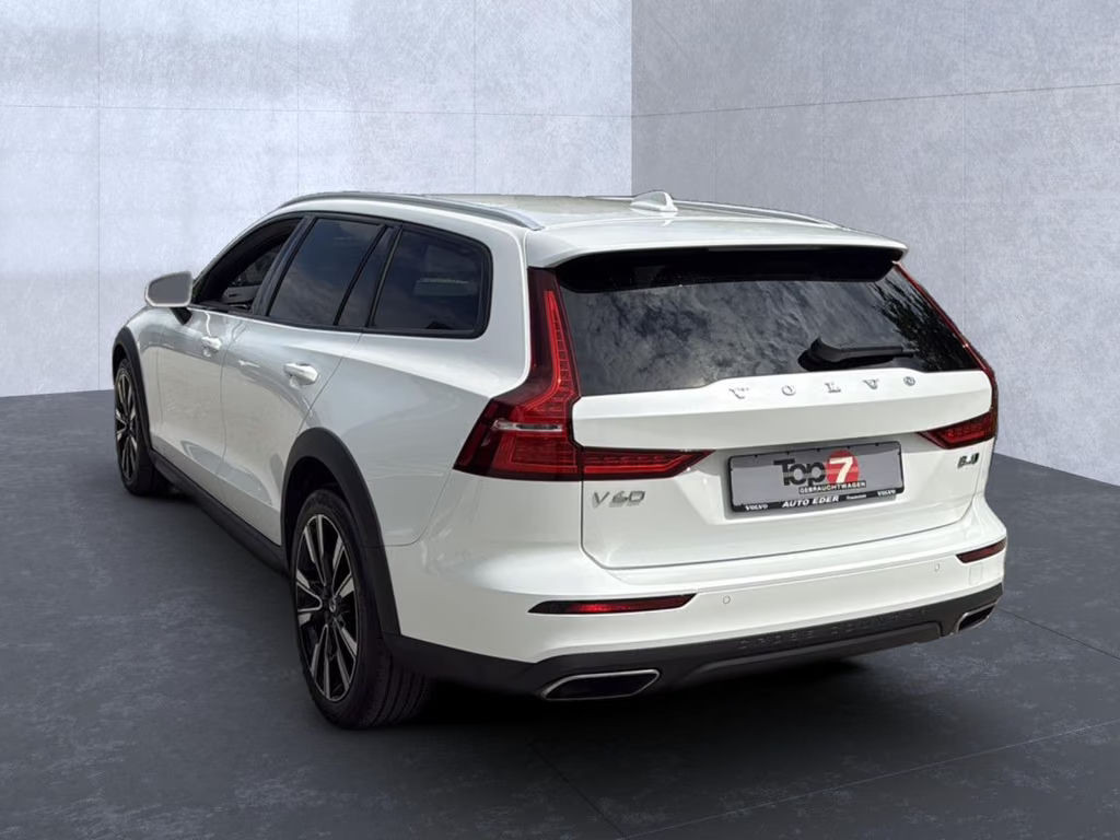 Volvo V60 Cross Country