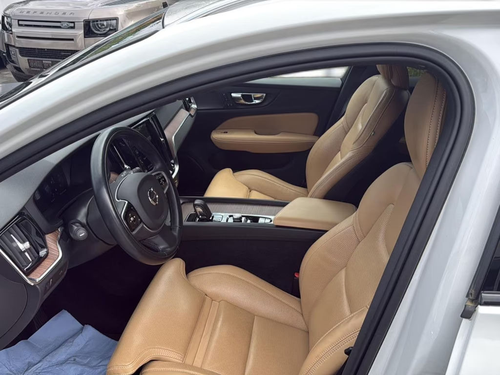 Volvo V60 Cross Country