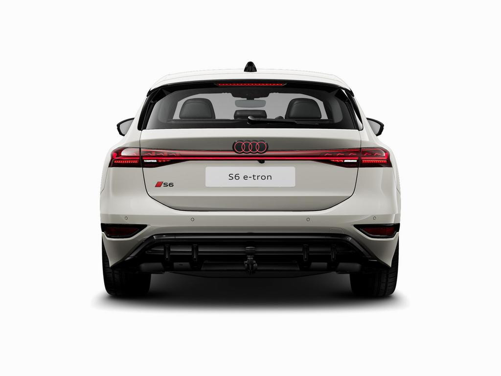 Audi S6 e-tron