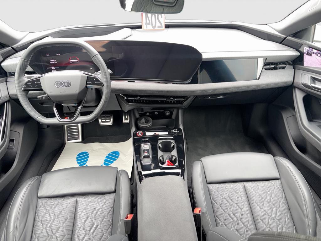 Audi S6 e-tron