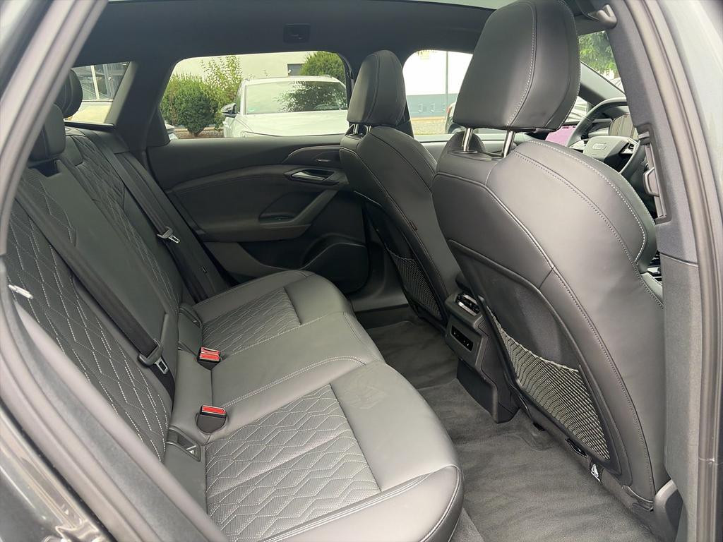 Audi S6 e-tron