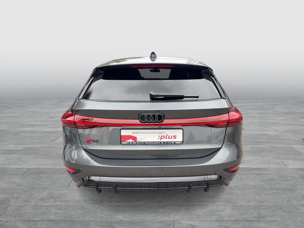 Audi S6 e-tron
