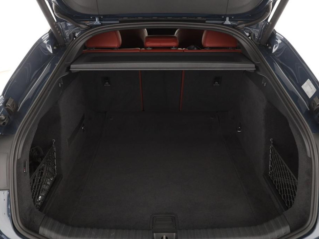 Audi S6 e-tron