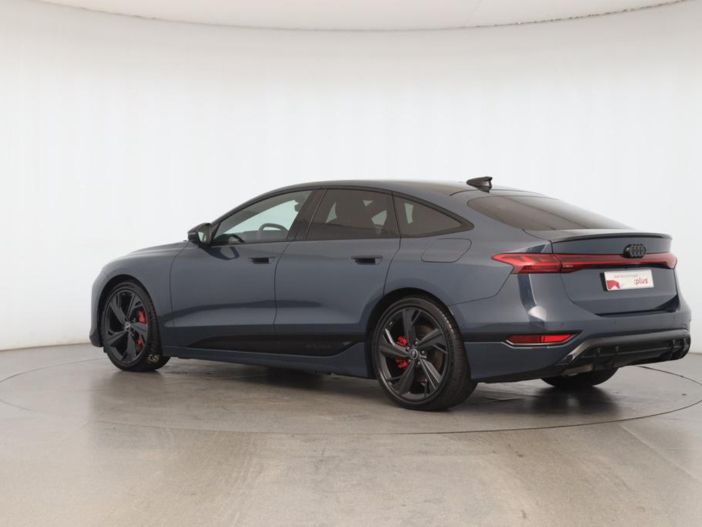 Audi S6 e-tron