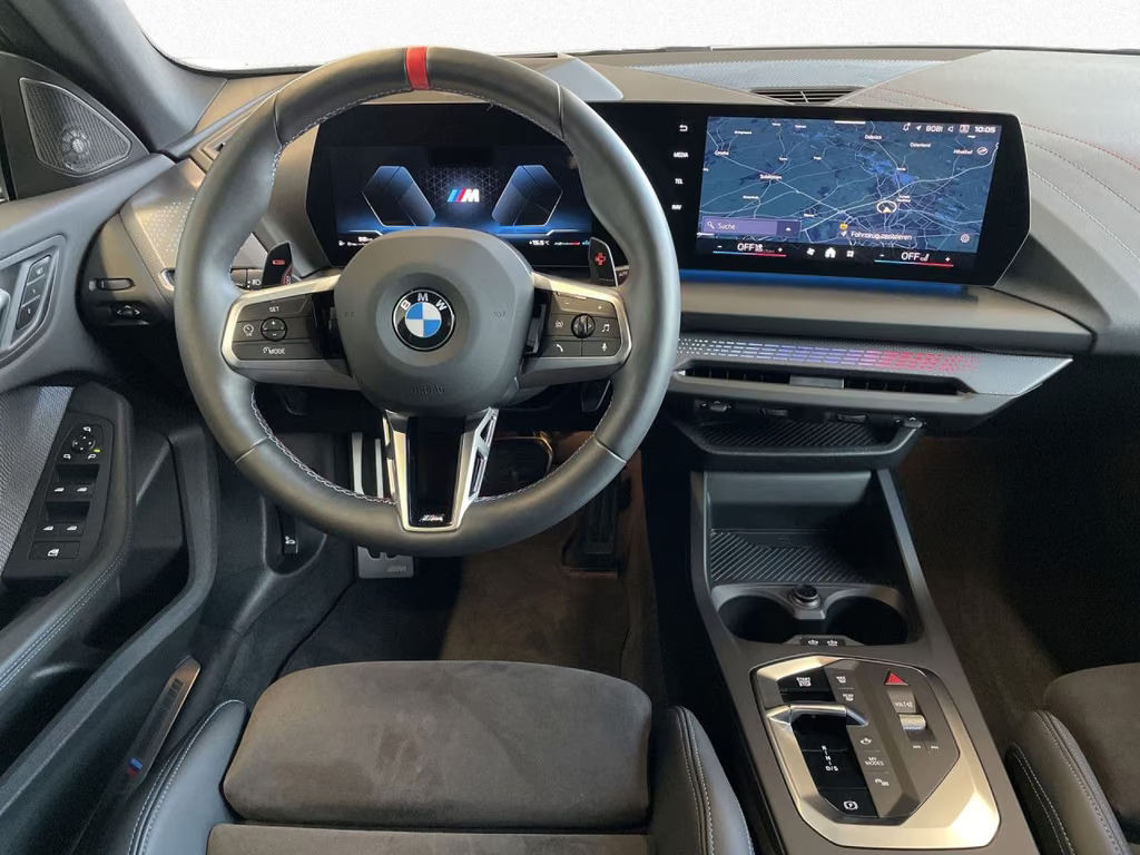 BMW M235