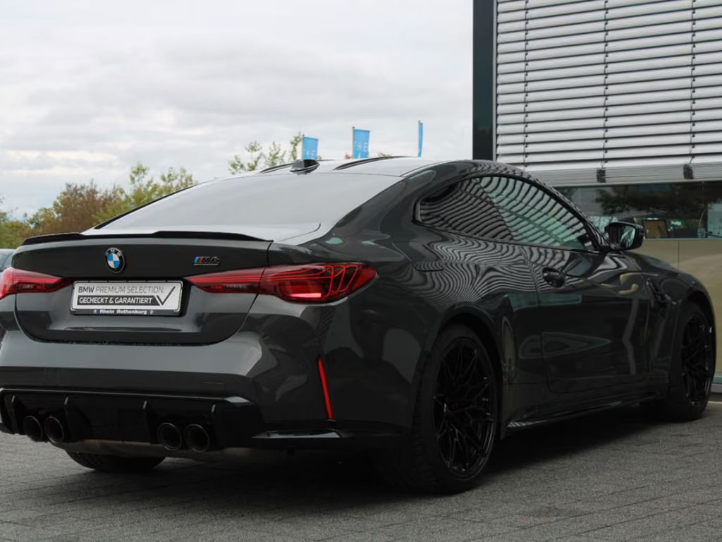 BMW M4