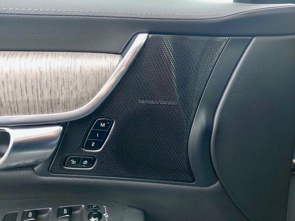 Volvo V90 Cross Country