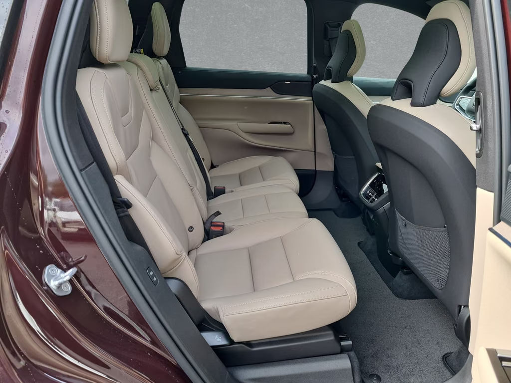Volvo EX90