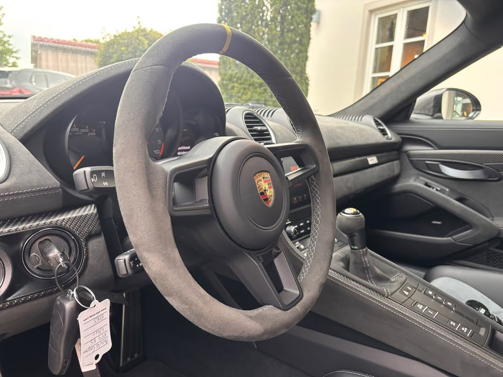 Porsche Cayman